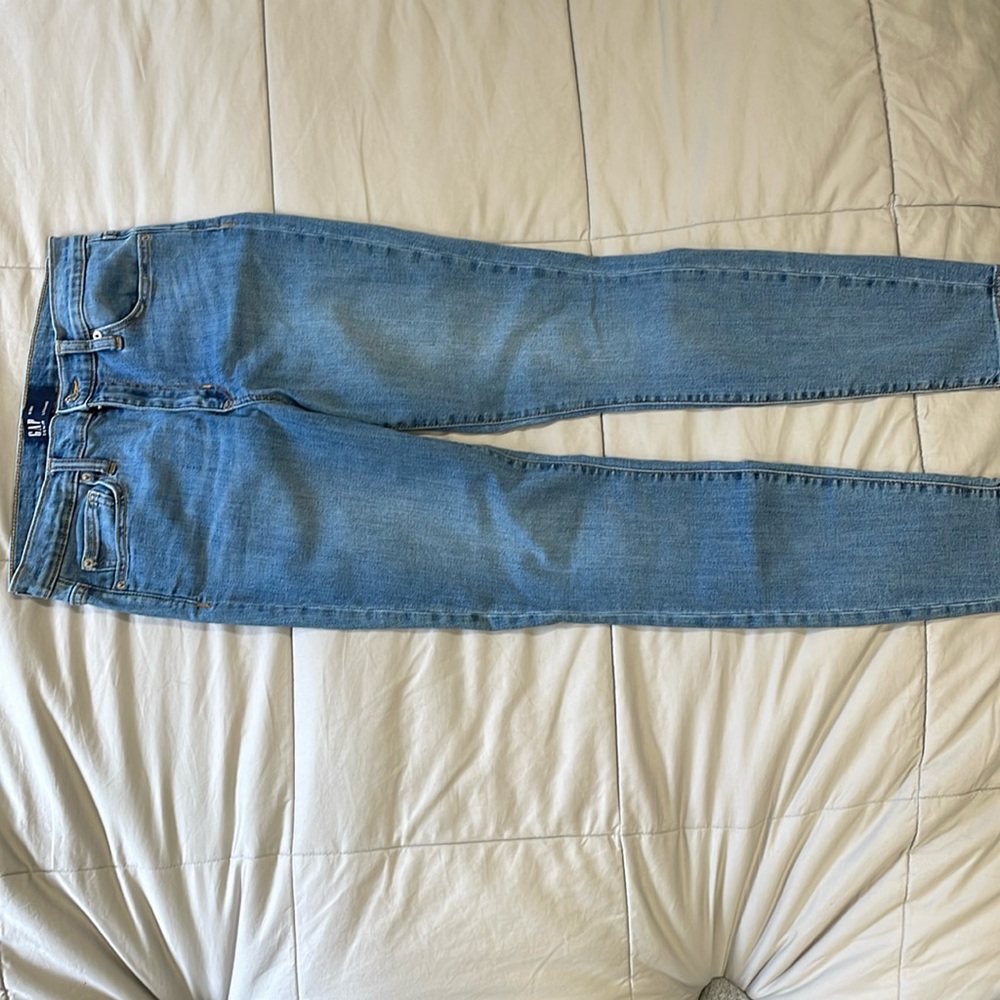 GAP Women’s denim legging